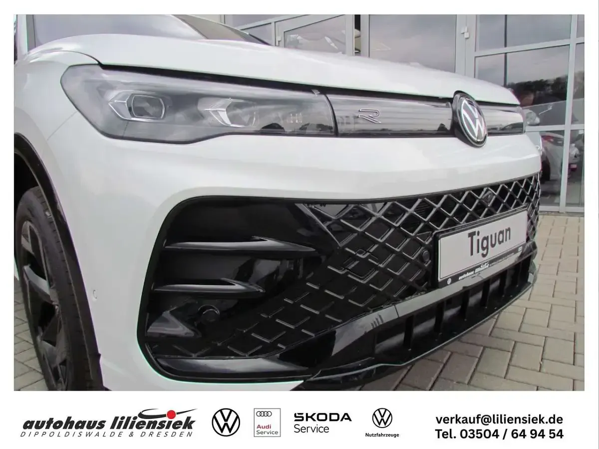 Neu VW Tiguan R-line 193 PS (141 kW) 2026 Weiß SUV