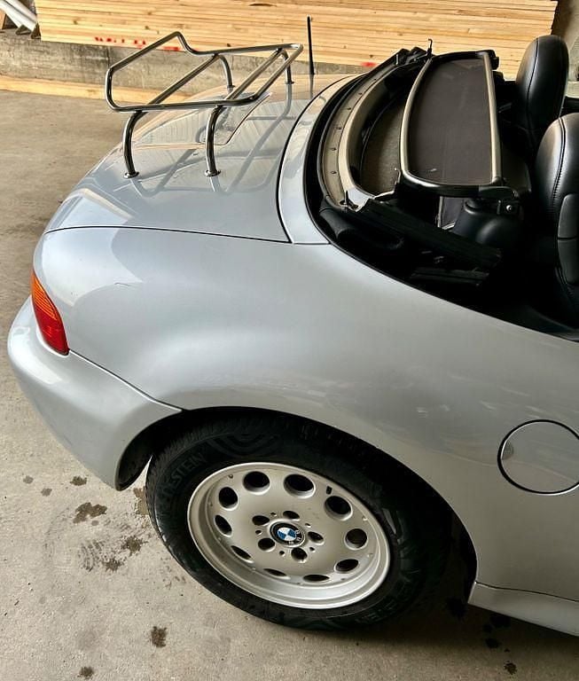 Gebraucht BMW Z3 Sport Line 118 PS (86 kW) 1998 Orange Cabrio