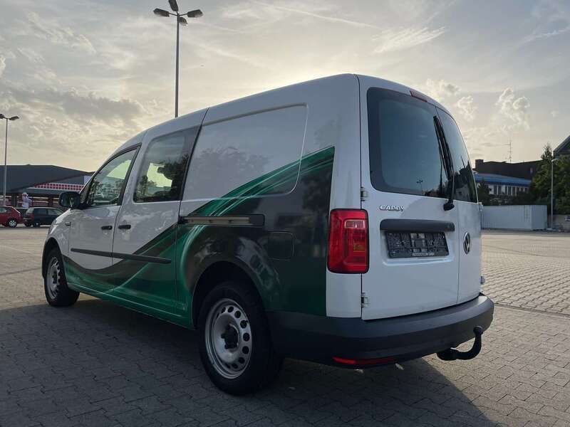 Gebraucht 2020 VW Caddy 2.0 Diesel 150 PS (18.990 €) 47055 Duisburg AutoUncle