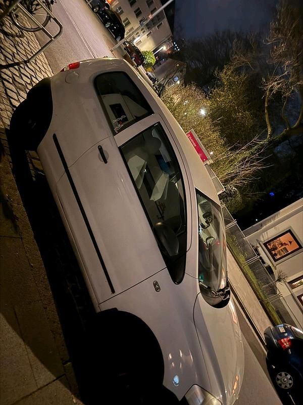 Gebraucht VW Fox 70 PS (51 kW) 2007 Weiß Kleinwagen