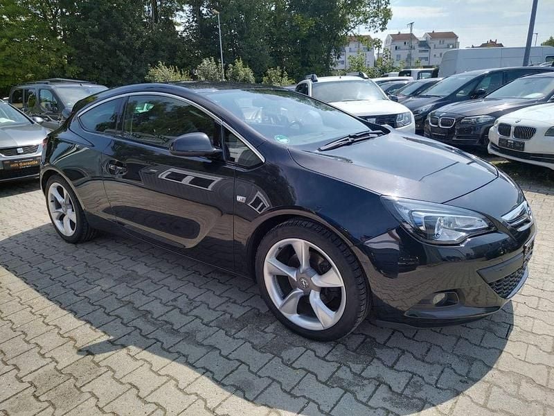 Schwarz Gebraucht 2012 Opel Astra GTC Innovation Coupé | 4.800 € (Guter Preis) - Bild 1/4