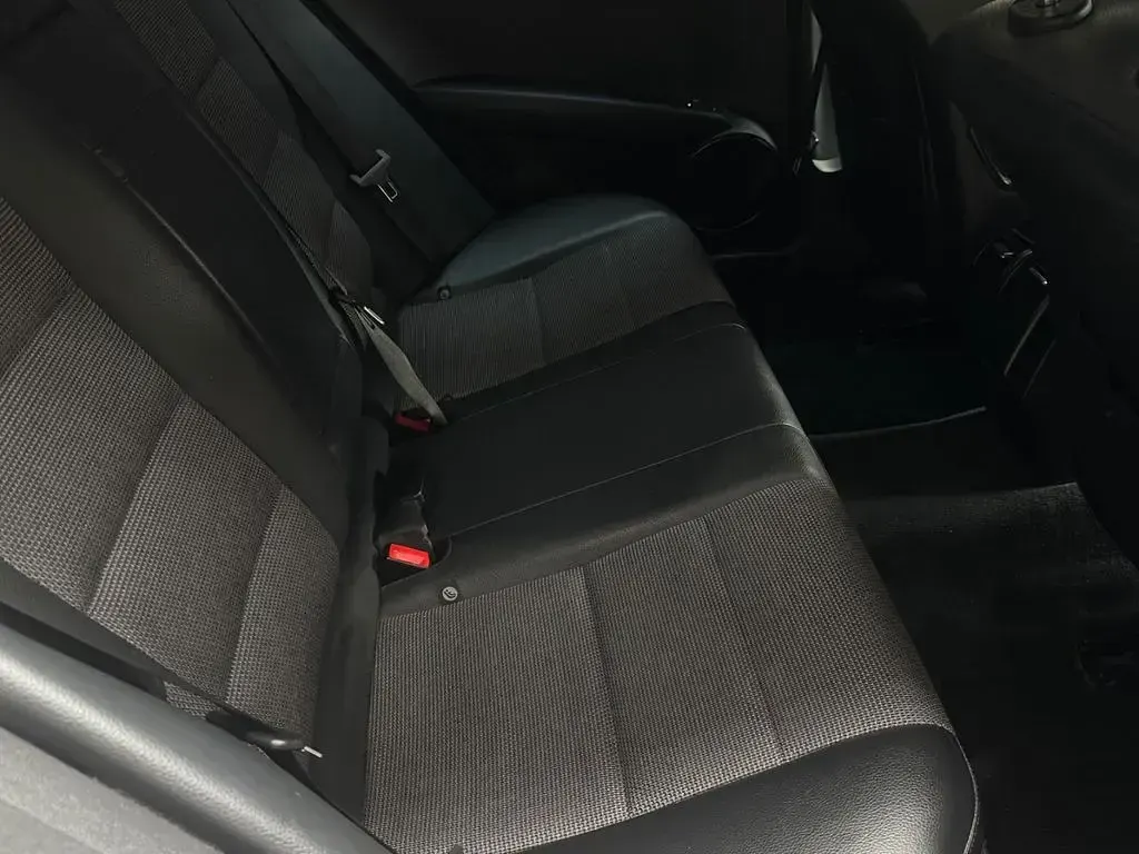 Gebraucht Mercedes C250 204 PS (150 kW) 2011 Gold Limousine