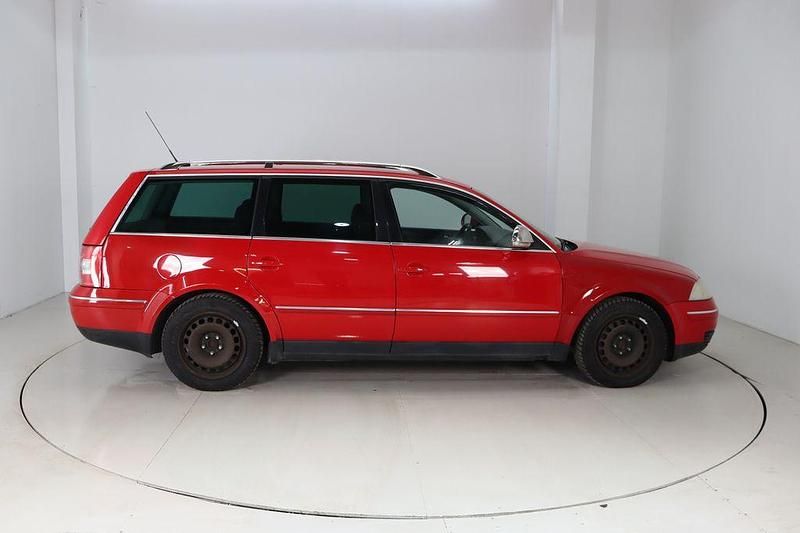 Gebraucht VW Passat Trendline 163 PS (119 kW) 2004 Rot Kombi