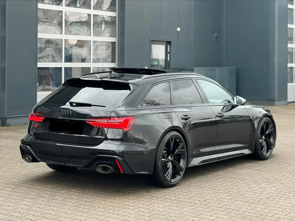 Gebraucht Audi RS6 Ambiente 600 PS (441 kW) 2021 Schwarz Kombi