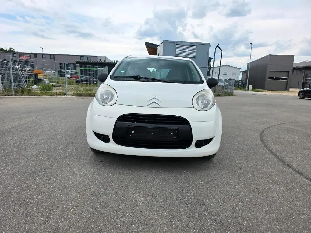 Gebraucht Citroën C1 68 PS (50 kW) 2008 Weiß Kleinwagen