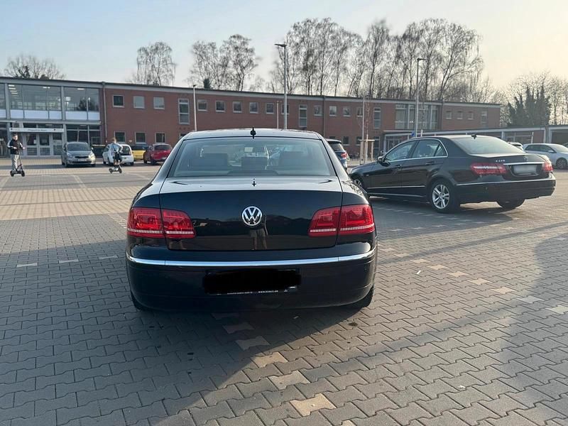 Gebraucht VW Phaeton 245 PS (180 kW) 2011 Schwarz Limousine