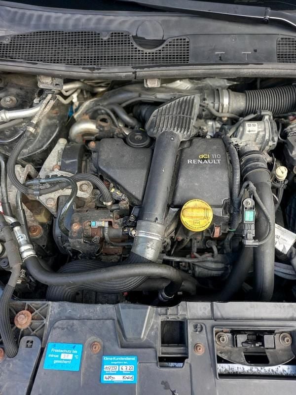 Schwarz Gebraucht 2024 Renault Mégane GrandTour Kombi | 3.950 € - Bild 1/4