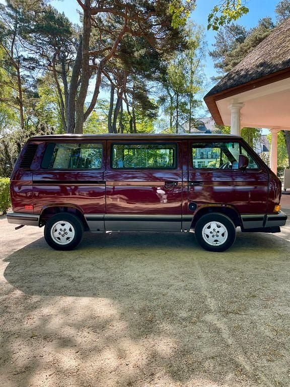 Gebraucht VW Multivan 95 PS (69 kW) 1990 Rot Van / Kleinbus
