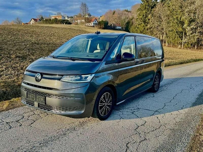 Gebraucht VW Multivan Edition 150 PS (110 kW) 2022 Grau Van / Kleinbus