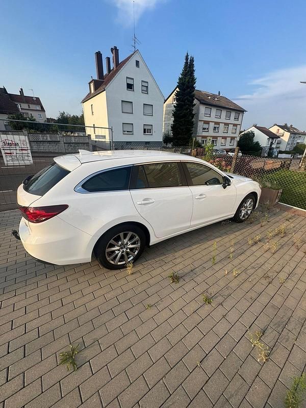 Weiß Gebraucht 2016 Mazda 6 Kombi | 10.500 € (Guter Preis) - Bild 1/4