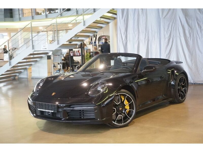 Gebraucht Porsche 911 Turbo S Cabriolet Sport 650 PS (478 kW) 2024 Tiefschwarz metallic (metallic) Cabrio