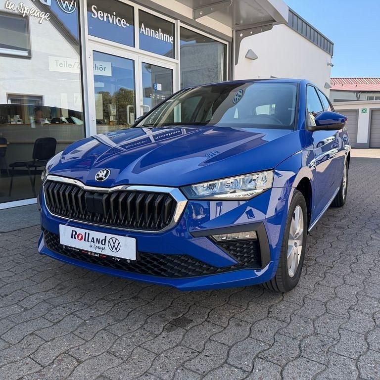 Usata Skoda Scala Essence 95 CV (69 kW) 2026 Blu Utilitaria