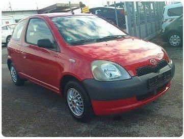 Gebraucht Toyota Yaris 68 PS (50 kW) 2002 Rot Limousine