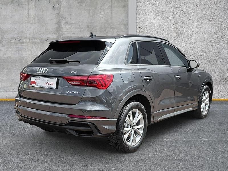 Gebraucht Audi Q3 S-Line 150 PS (110 kW) 2021 Außenfarbe: SUV