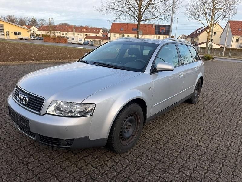 Silber Gebraucht 2003 Audi A4 Kombi | 1.650 € (Superpreis) - Bild 1/4