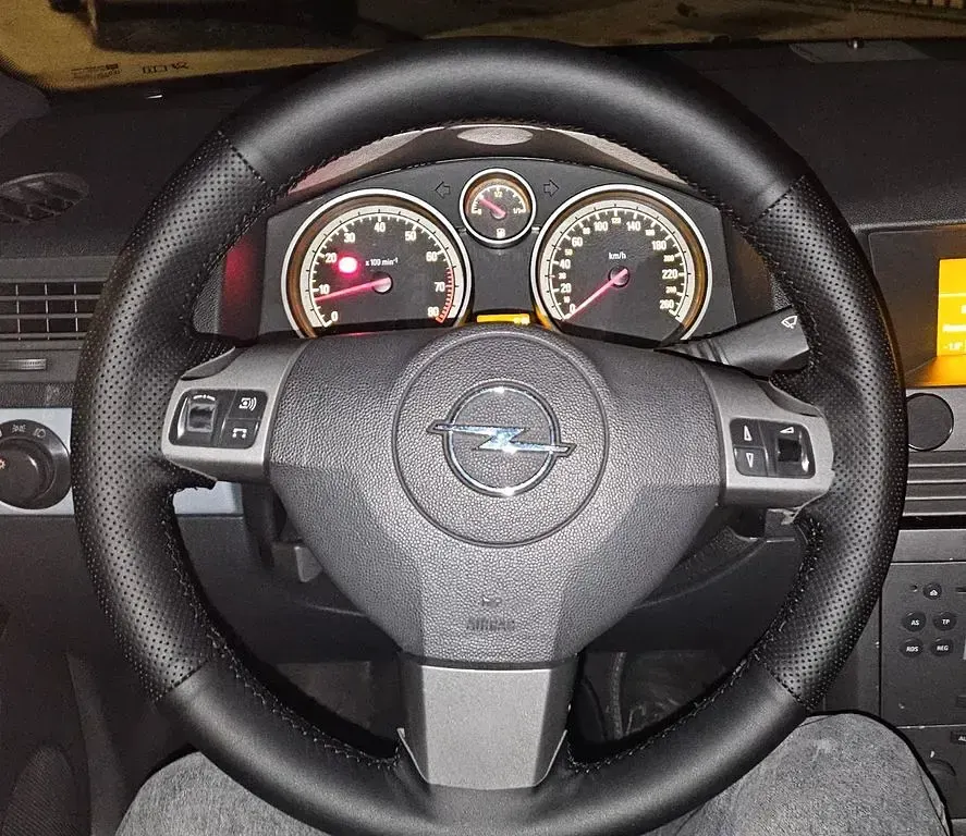 Gebraucht Opel Astra GTC 105 PS (77 kW) 2006 Grau Kleinwagen