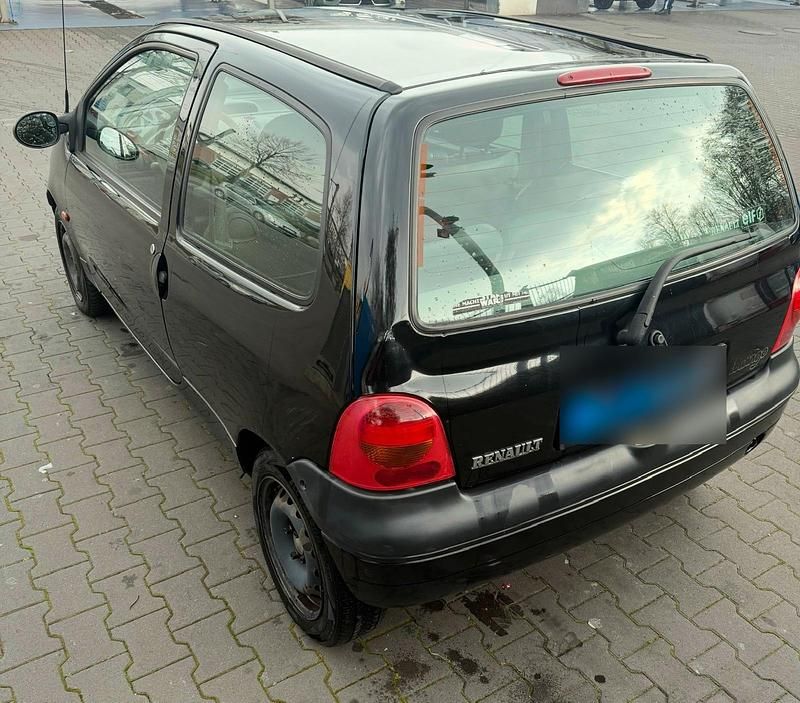 Używany Renault Twingo 58 KM (42 kW) 2001 Czarny Hatchback