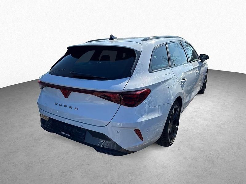 Gebraucht Cupra Leon 150 PS (110 kW) 2025 Weiss Kombi