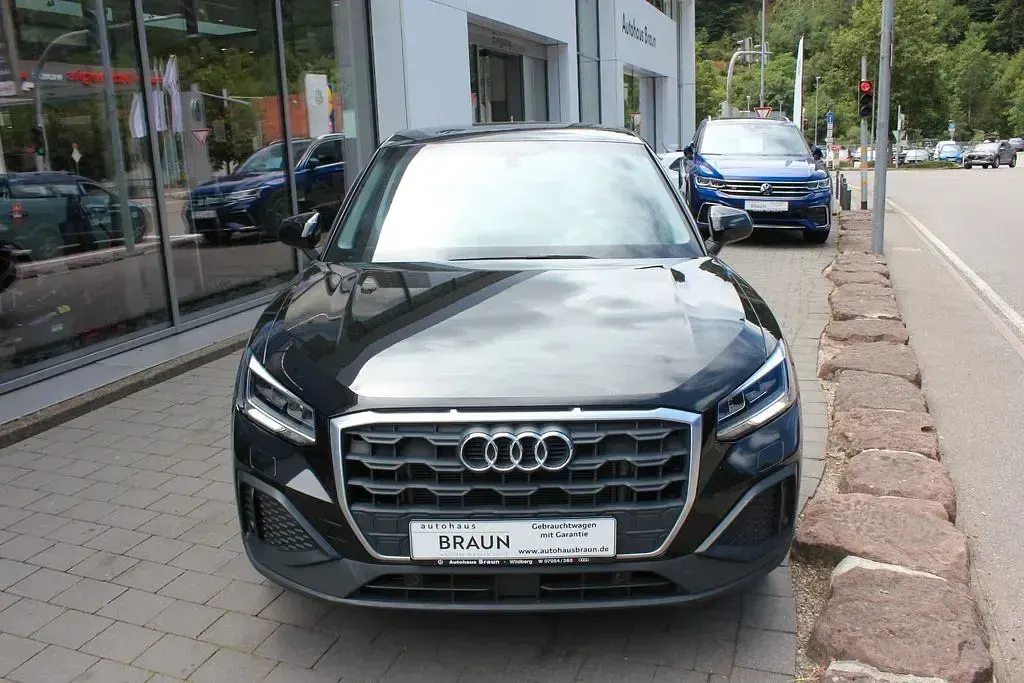 Gebraucht Audi Q2 Sport 150 PS (110 kW) 2022 Schwarz SUV