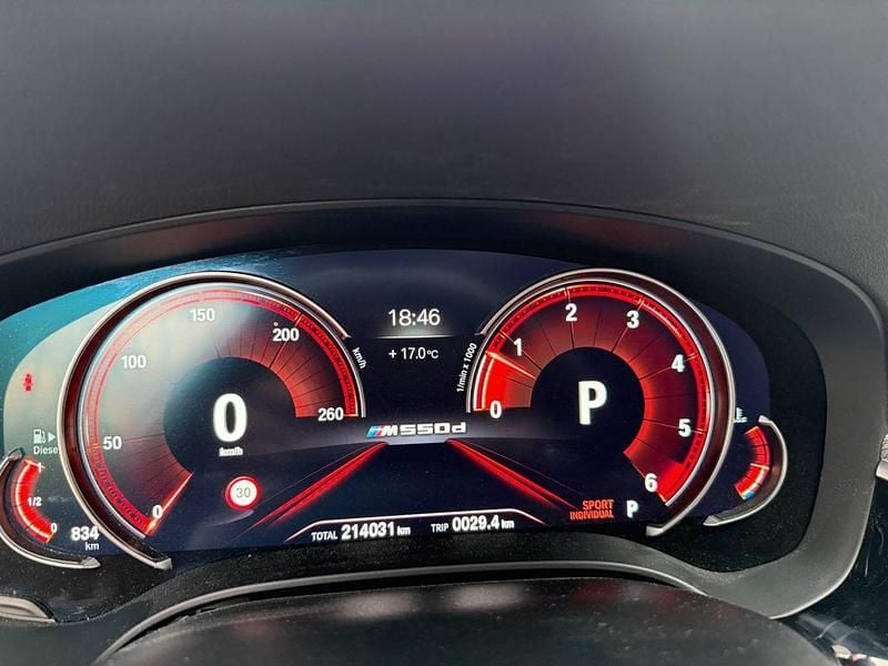 Gebraucht BMW M550 Shadowline 400 PS (294 kW) 2018 Weiß Limousine