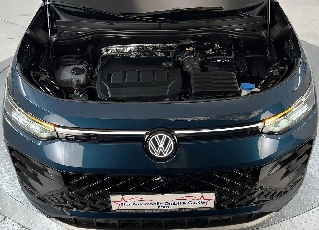 Gebraucht VW Tayron Pro 193 PS (141 kW) 2025 Nightshade blue SUV