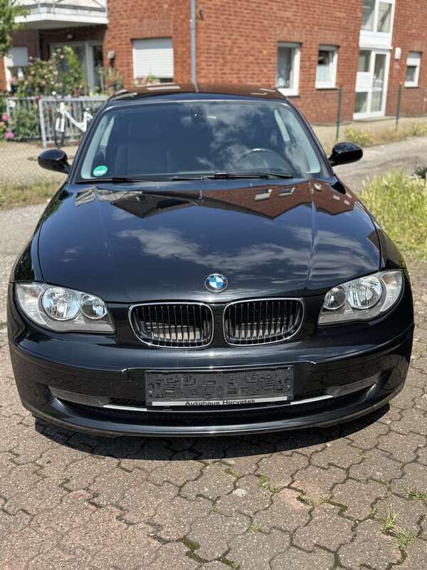 Schwarz Gebraucht 2007 BMW 118 Kleinwagen | 4.550 € (Guter Preis) - Bild 1/4