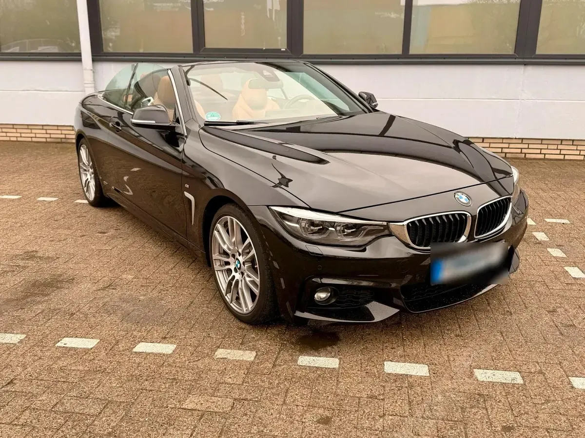 Gebraucht BMW 420 Cabriolet M Sport 190 PS (139 kW) 2019 Schwarz Cabrio