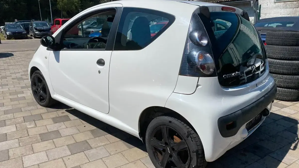 Gebraucht Citroën C1 68 PS (50 kW) 2009 Weiß Kleinwagen