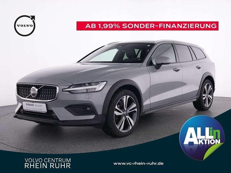 Gebraucht Volvo V60 CC Plus 197 PS (144 kW) 2023 Other Kombi