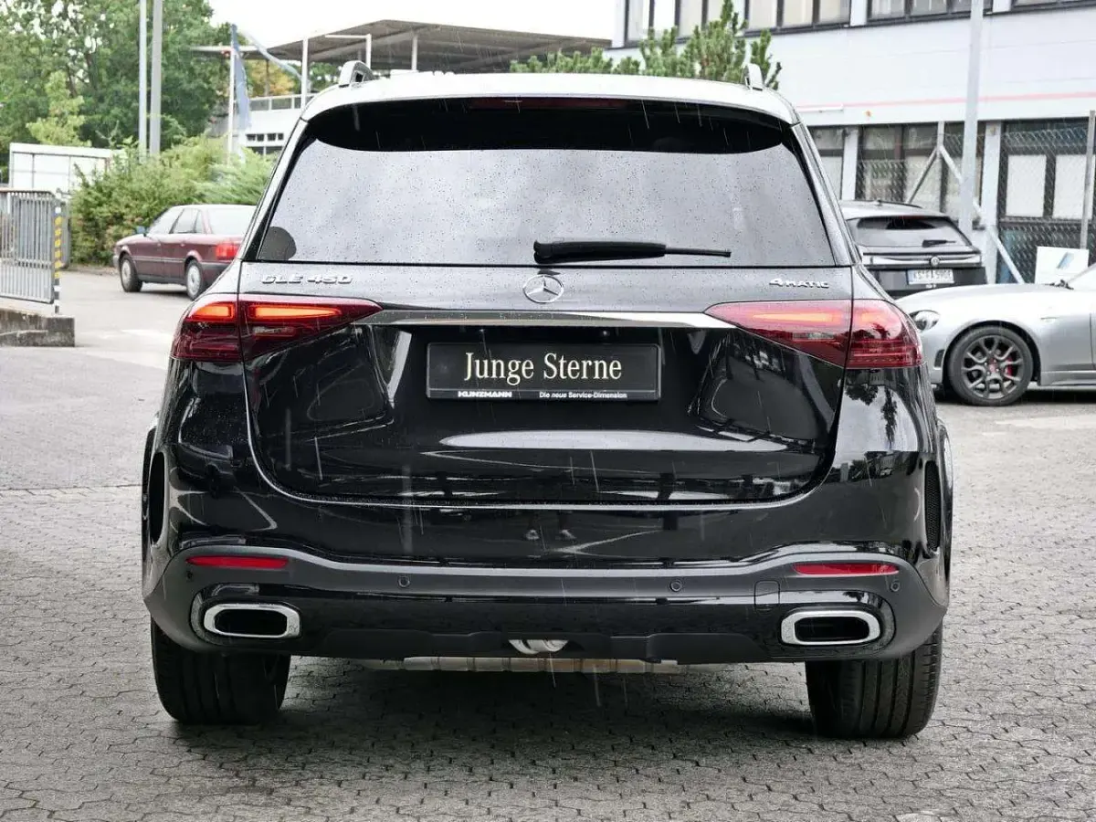 Gebraucht Mercedes GLE450 AMG 381 PS (280 kW) 2025 Schwarz SUV