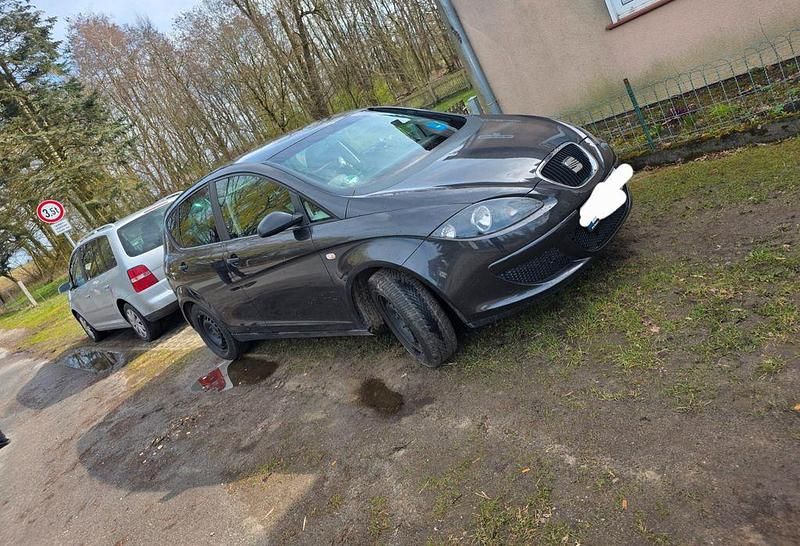 Gebraucht Seat Altea Reference 102 PS (75 kW) 2005 Schwarz Van / Kleinbus