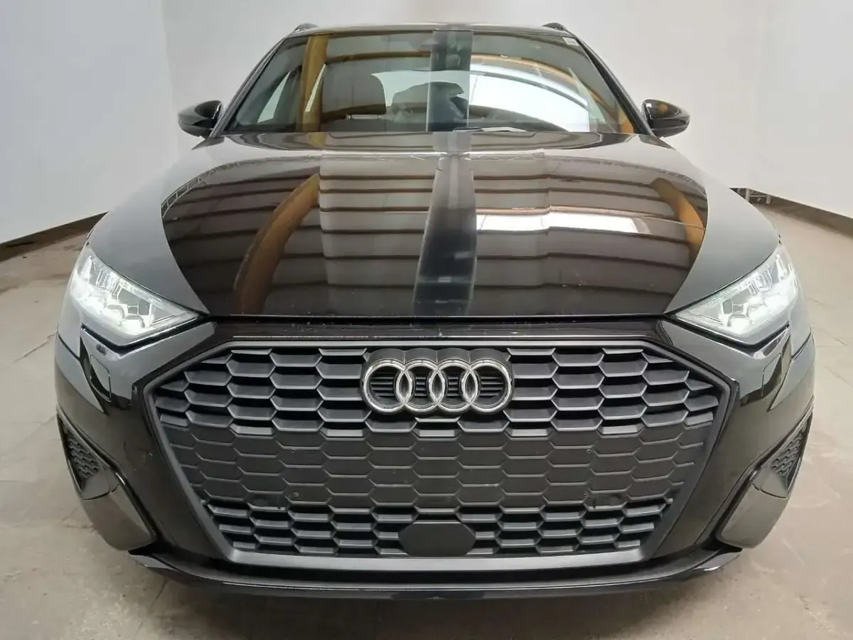 Używany Audi A3 150 KM (110 kW) 2022 Czarny Sedan/Limuzyna
