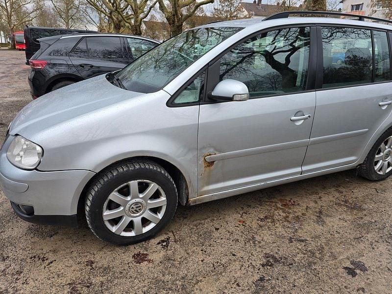 Gebraucht VW Touran 140 PS (102 kW) 2006 Beige Van / Kleinbus