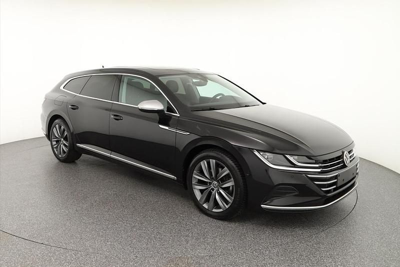 Gebraucht VW Arteon Elegance 190 PS (139 kW) 2023 Schwarz Kombi