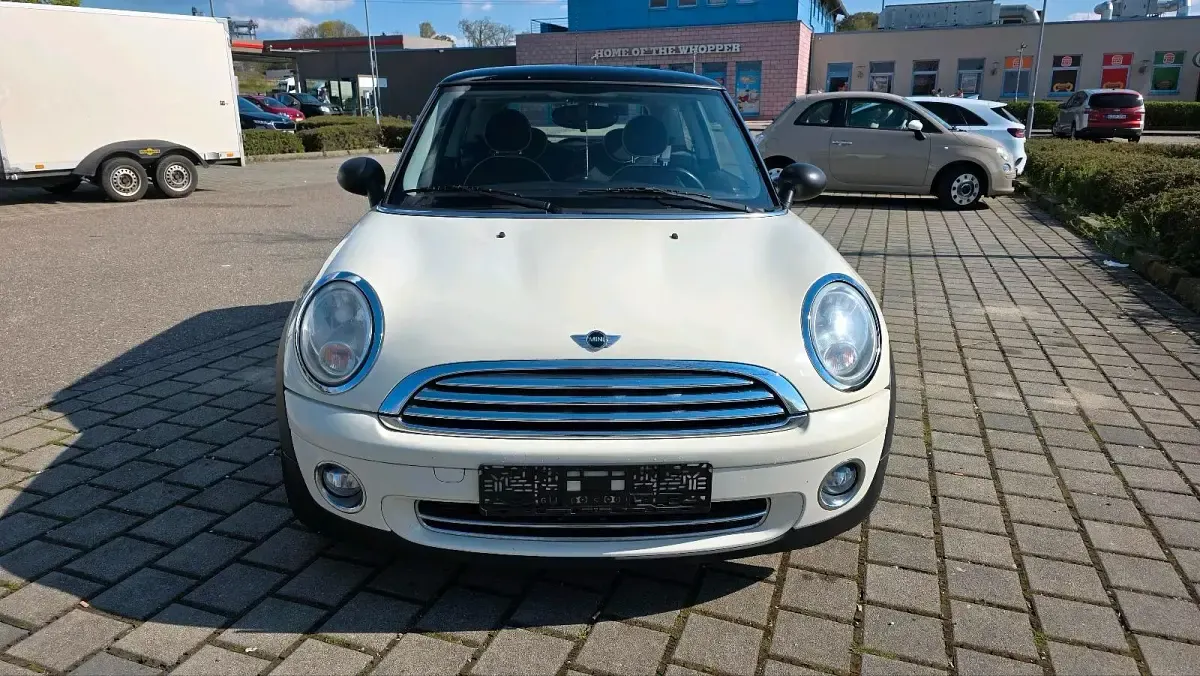 Gebraucht Mini Cooper 120 PS (88 kW) 2009 Weiß Kleinwagen