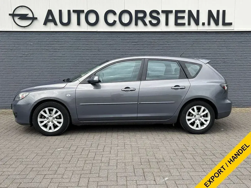 Używany Mazda 3 109 KM (80 kW) 2007 Szary Sedan/Limuzyna