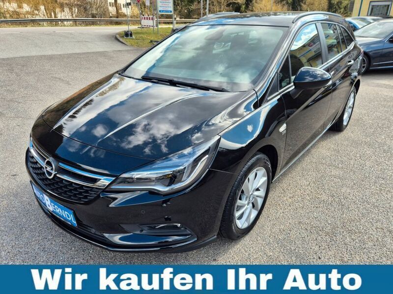 Onyx schwarz (metallic) Gebraucht 2019 Opel Astra Kombi | 13.950 € (Fairer Preis) - Bild 1/4