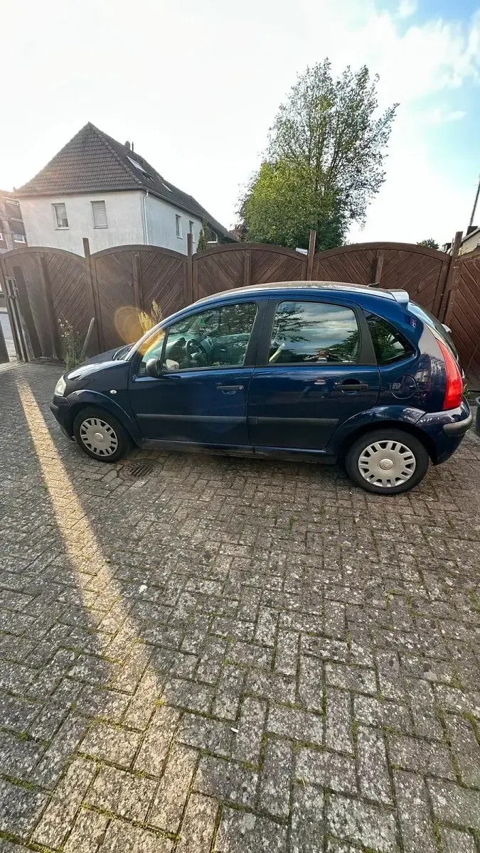Gebraucht Citroën C3 60 PS (44 kW) 2005 Blau Kleinwagen