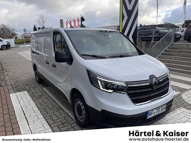 Arktisweiß (weiß) Neu 2025 Renault Trafic Komfort Van / Kleinbus | 32.319 € (Fairer Preis) - Bild 1/4