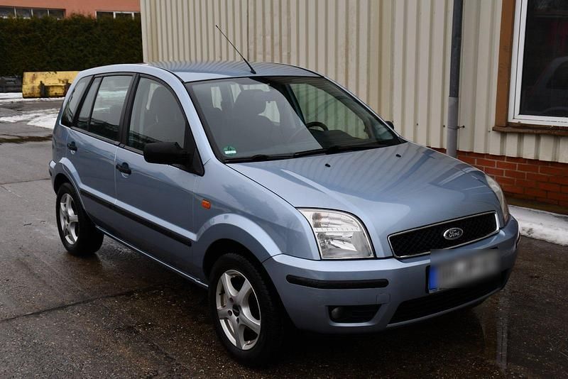 Gebraucht Ford Fusion 80 PS (58 kW) 2005 Blau Kleinwagen