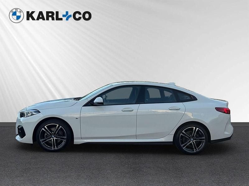 Weiss Gebraucht 2023 BMW 218 M Sport Coupé | 27.890 € (Fairer Preis) - Bild 1/4