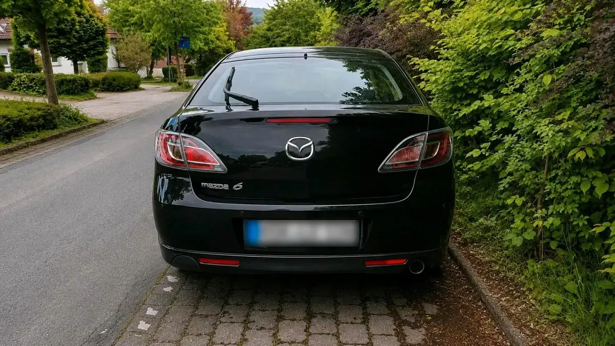 Używany Mazda 6 143 KM (105 kW) 2008 Czarny Sedan/Limuzyna