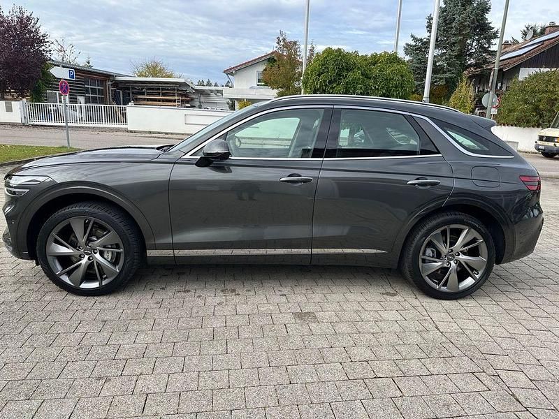 Second-hand Genesis GV70 201 CP (147 kW) 2024 Gri SUV