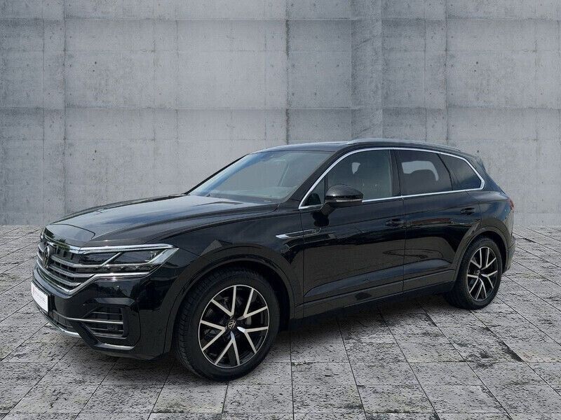 Andere farbe Gebraucht 2023 VW Touareg R-line SUV | 69.970 € (Guter Preis) - Bild 1/4