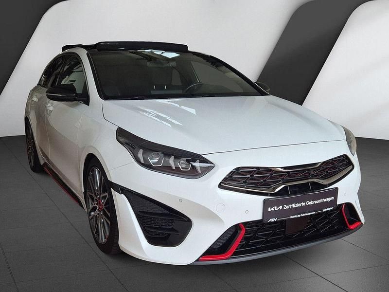 Gebraucht Kia ProCeed GT 204 PS (150 kW) 2022 Weiß Kombi
