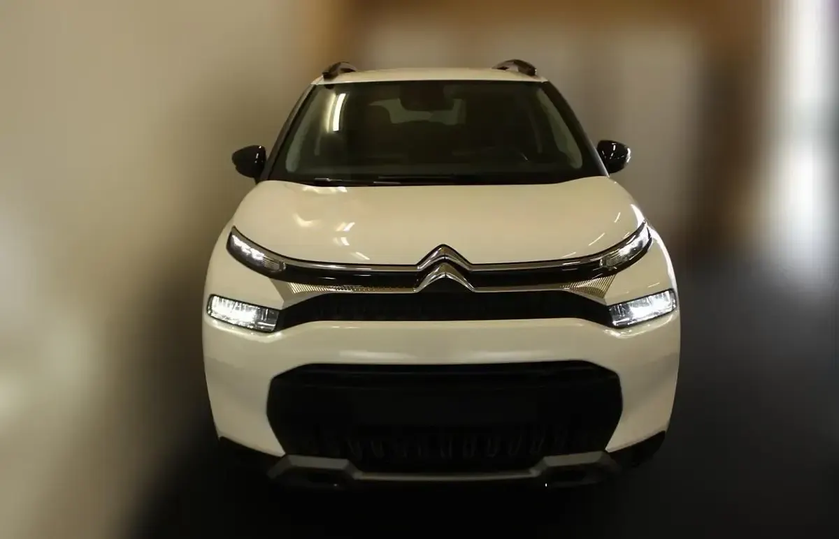 Gebraucht Citroën C3 Aircross Shine 131 PS (96 kW) 2024 Weiß SUV