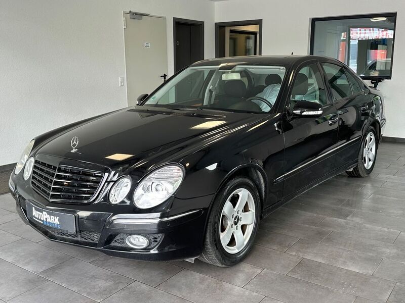 Gebraucht Mercedes E220 170 PS (125 kW) 2006 Schwarz Limousine
