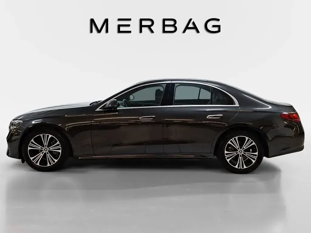 Gebraucht Mercedes E220 Advanced 197 PS (144 kW) 2025 Grau Limousine
