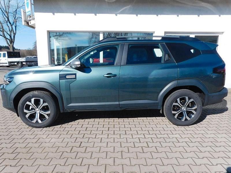 Neu Dacia Bigster Expression 131 PS (96 kW) 2025 Grün SUV