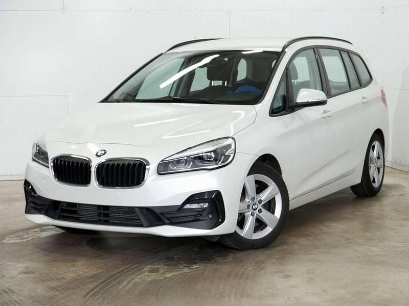 Gebraucht BMW 220 Advantage 190 PS (139 kW) 2022 Mineralweiss metallic Van / Kleinbus